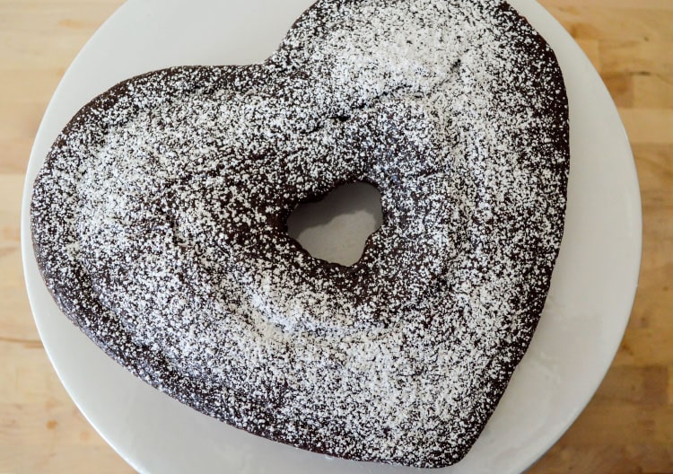 12 Healthy Valentine's Day Recipes l www.thisrunnersrecipes.com