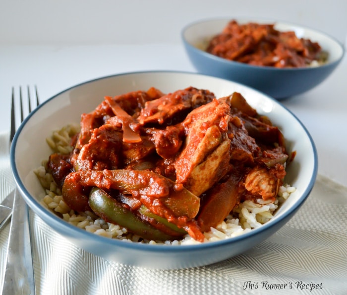 Healthy Roasted Red Pepper Chicken Paprikash - with options to prep ahead of time for an easy weeknight meal!